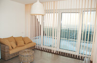 VertikßlnÝ ×aluzie zastÝnÝ prostor a dodajÝ mu modernÝ vzhled_Fotolia_29685885_XS